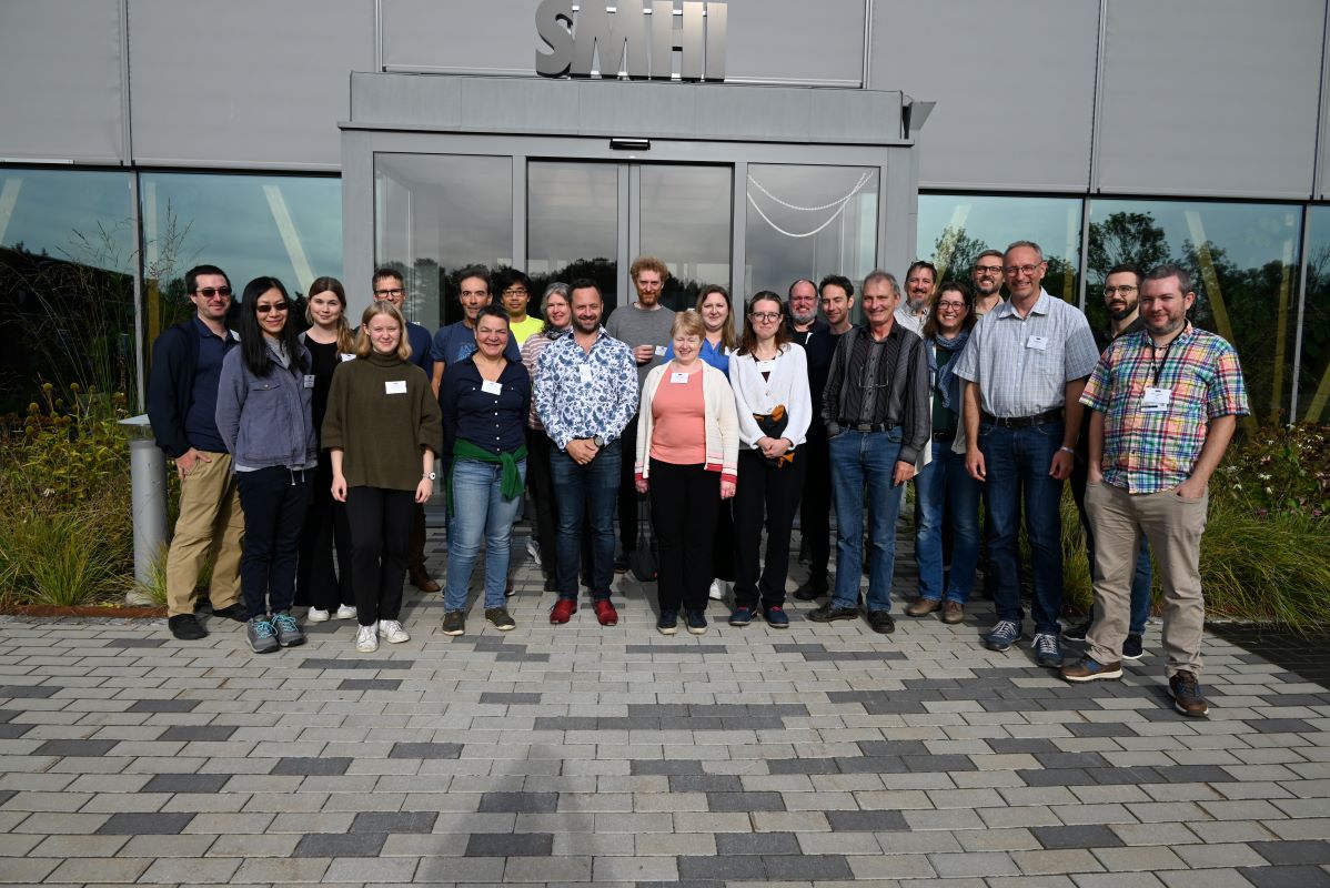 Group photo outside SMHI